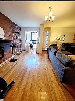 1st image of 31 W 74th St #3R