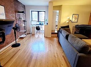 31 W 74th St #3R, New York, NY 10023