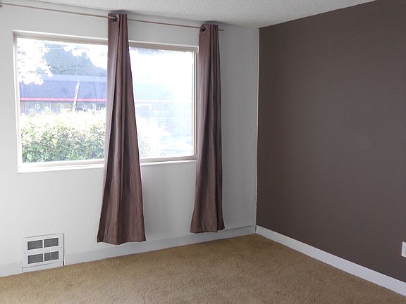 5th image of 8415 5th Ave NE APT 102