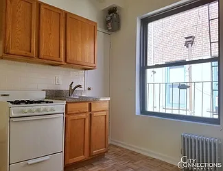 Rented by City Connections Realty