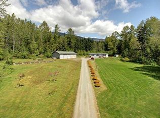 26825 Helmick Rd, Sedro Woolley, WA 98284