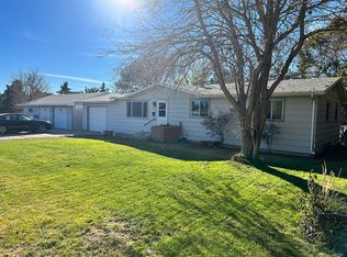 304 W Q St, Ogallala, NE 69153