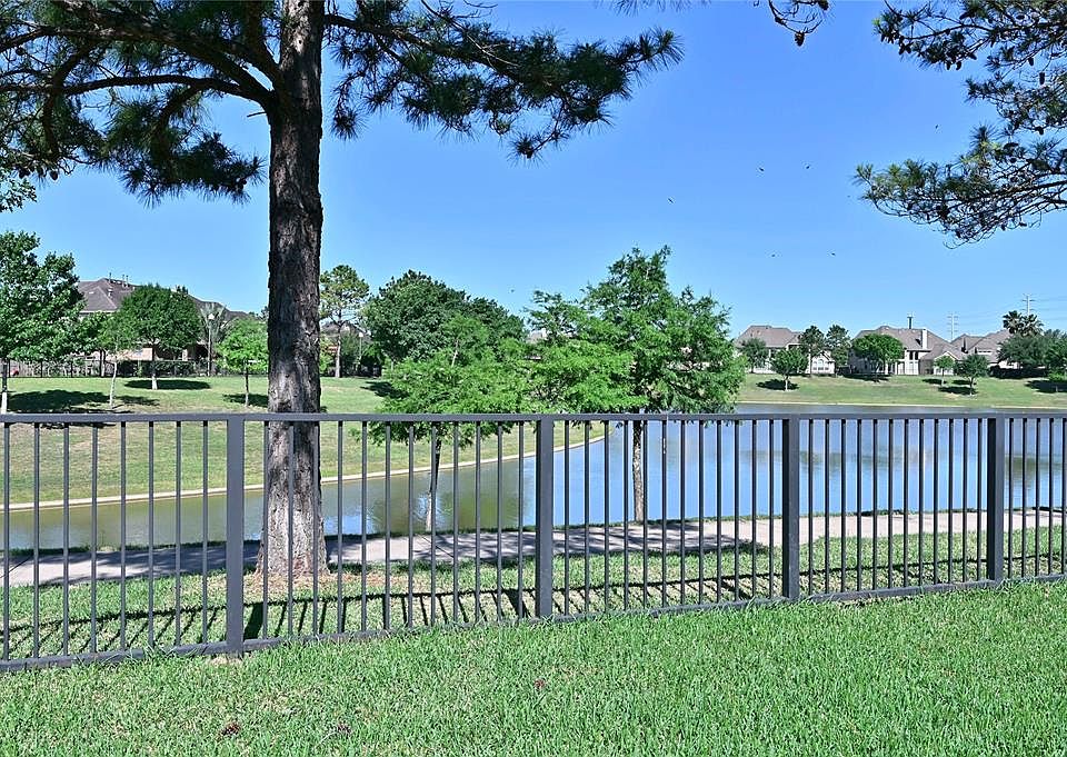 1st image of 2708 Ravens Creek Dr