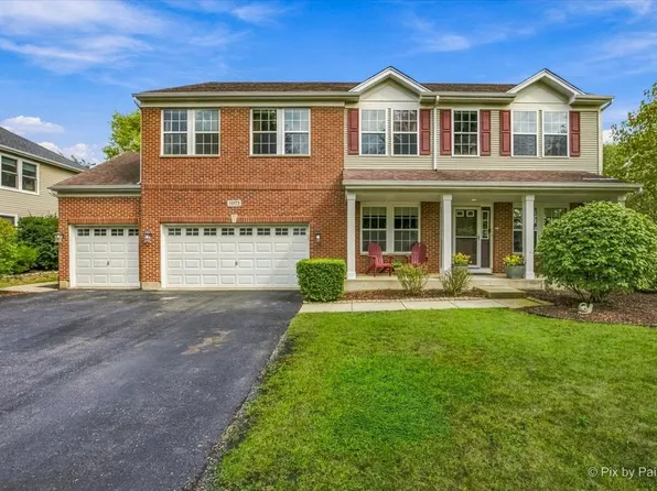 1075 Robinson St, Elburn, IL 60119