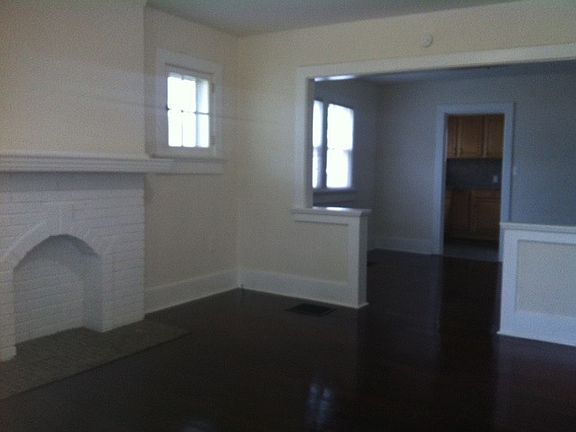3rd image of 2600 Wayland Ave