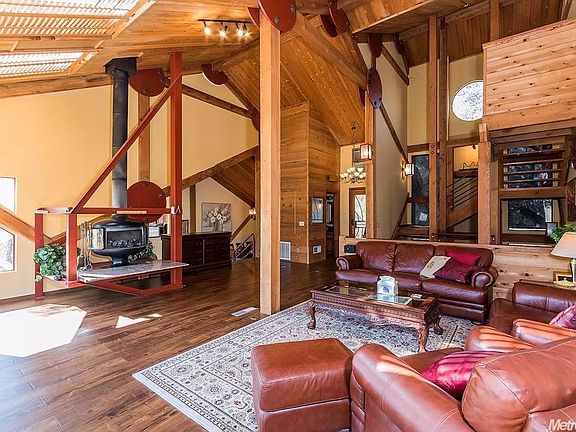 4th image of 8931 Renoir Ct