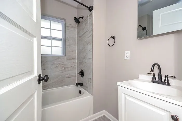 4150 Linden Ave — Photo 8
