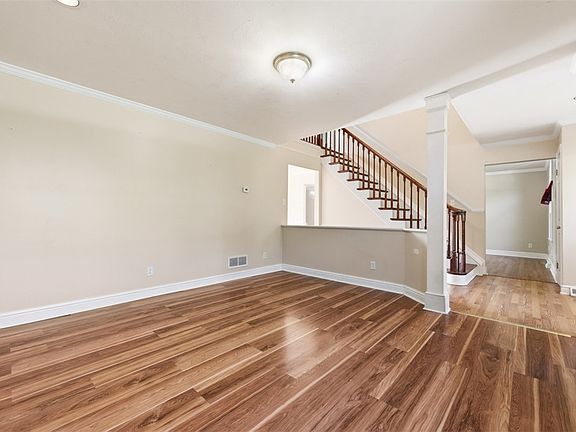 5th image of 2346 Nicholson Rd