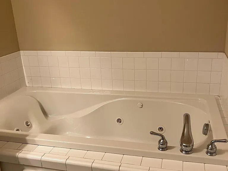 518 Northwynd Cir — Photo 20