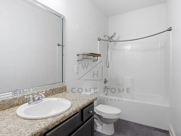 734 Lime Ln — Photo 31