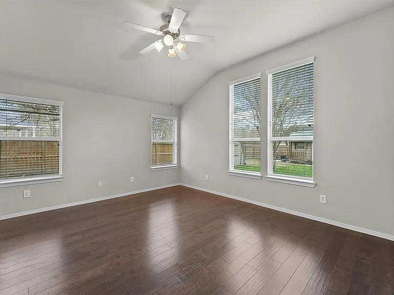 26975 Sabinal Trl — Photo 14