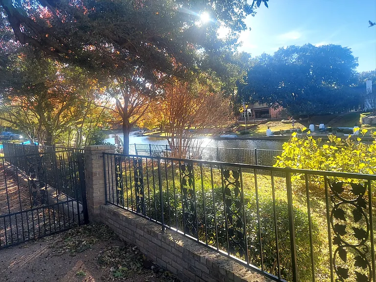 Crowley Rd — Photo 2