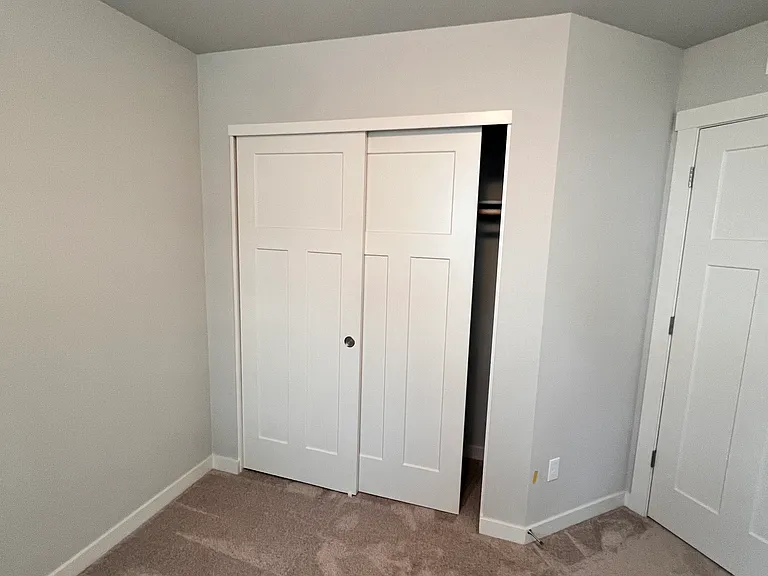 Bedroom 3 Closet