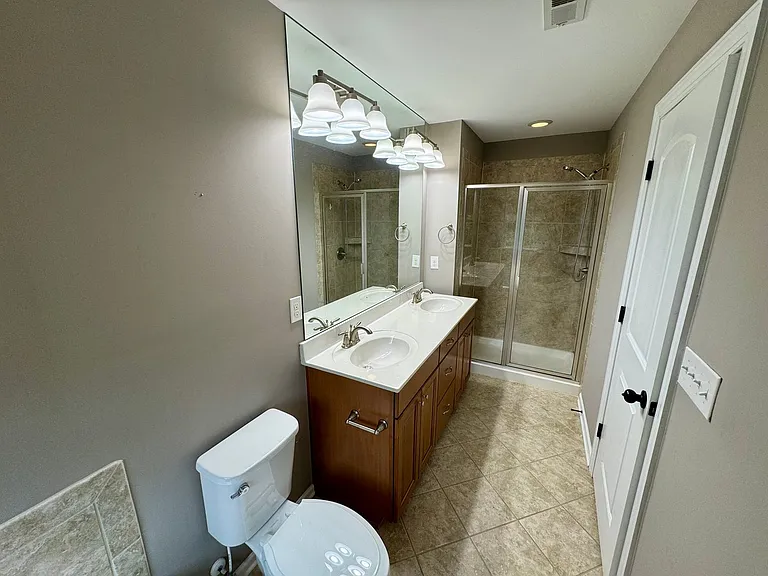 9623 Glenburn Ln — Photo 24