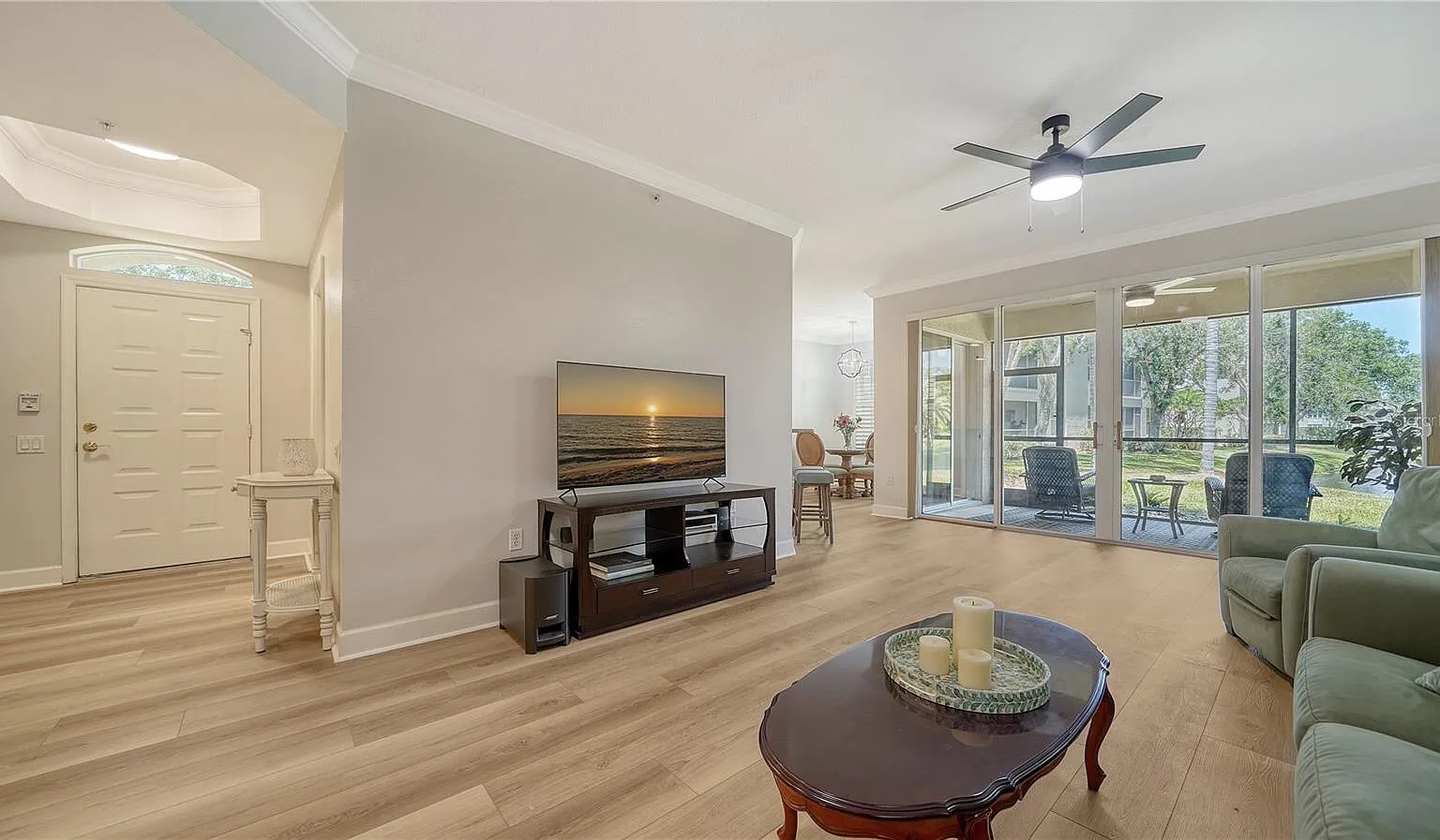 5283 Descanso Ct — Photo 4