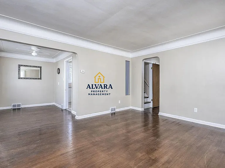 8249 Robson St — Photo 3