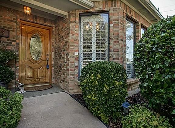 3rd image of 2510 Club Meadow Dr
