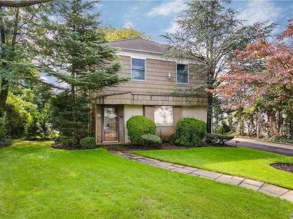 26 Adele Rd, Cedarhurst, NY 11516
