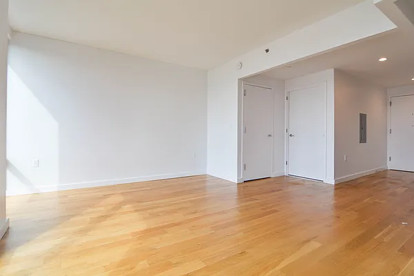 Rented by Corcoran | media 14