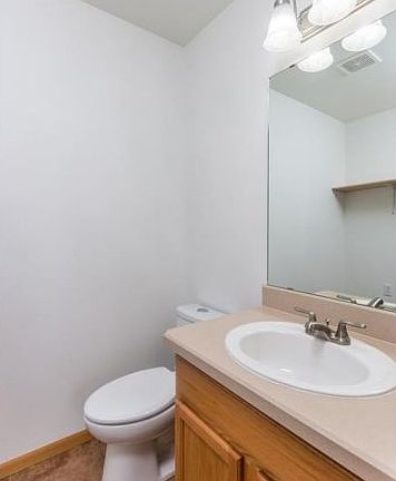 3rd image of 3955 Olympic Blvd APT 33