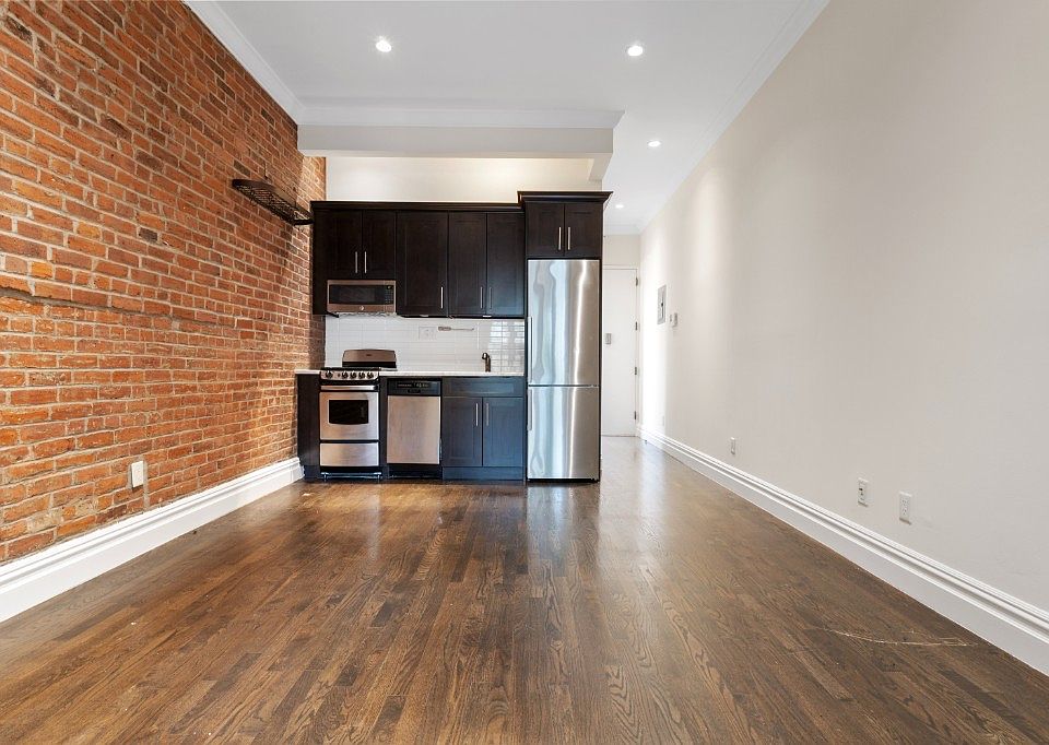 1st image of 42 Sidney Pl APT 8