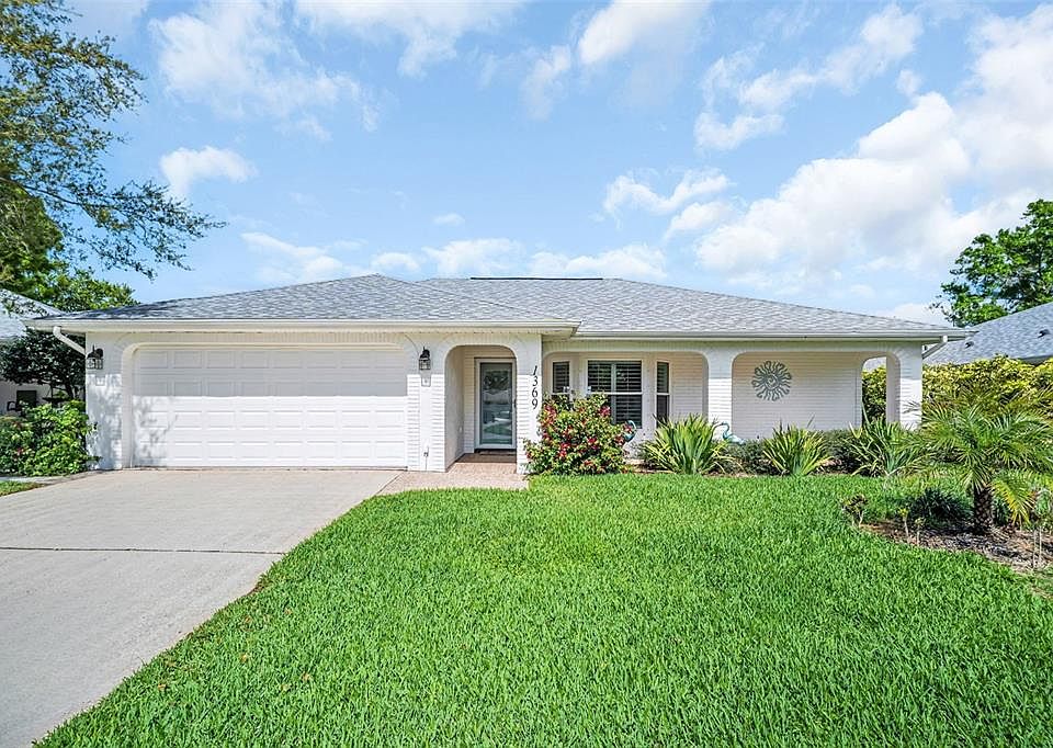 1st image of 1369 GILLESPIE DRIVE N