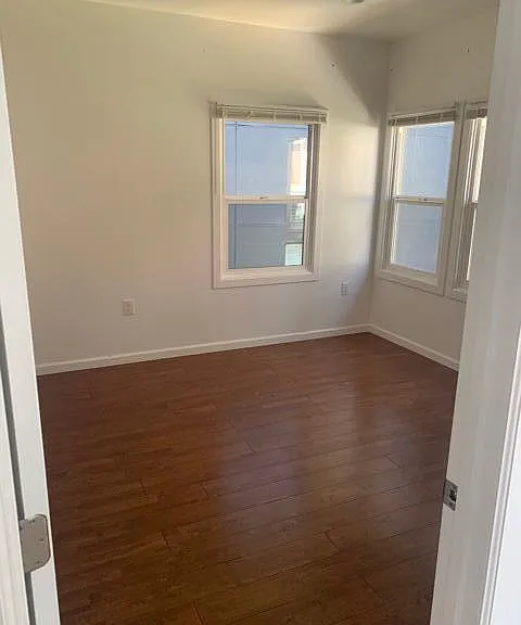 2429 Valdez St — Photo 11