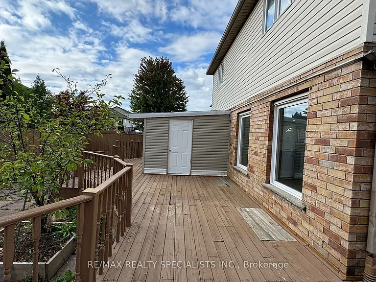 505 Bridlewreath Ct #UPPER LVL — Photo 50