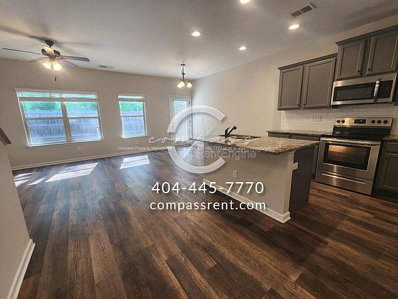 4th image of 6040 Oak Bend Ct