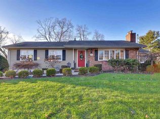 92 Standish Rd, Hillsdale, NJ 07642