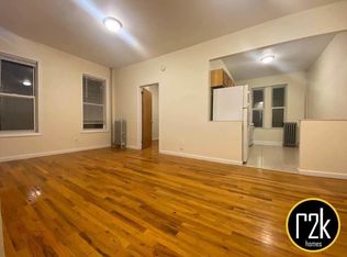4417 28th Ave #2C, Astoria, NY 11103
