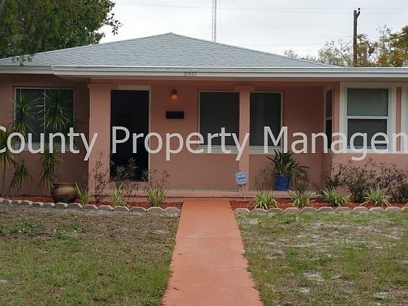 3rd image of 6461 Emerson Ave S