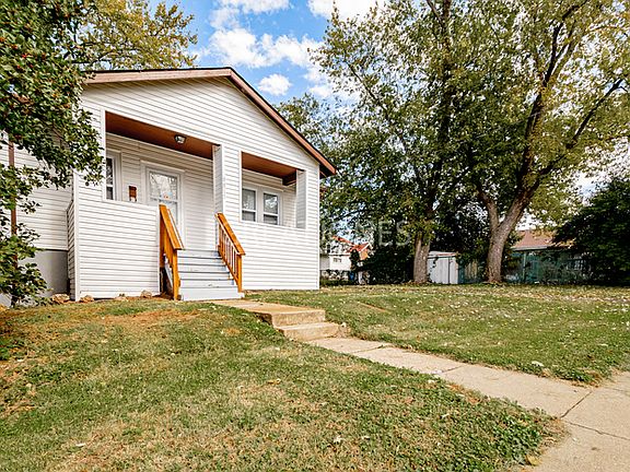 3rd image of 8817 David Ave