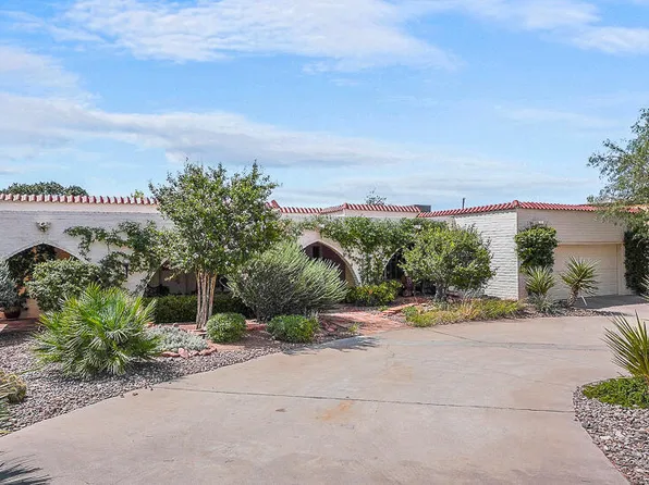 6020 Torrey Pines Dr, El Paso, TX 79912