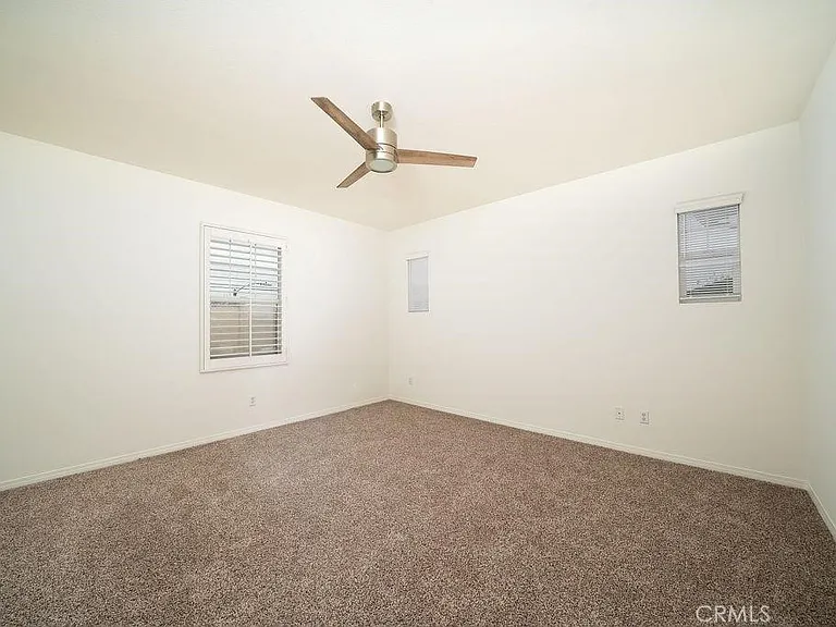 22532 Venice St — Photo 13