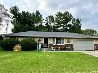 859 Sanford Dr, Rochester, IN 46975
