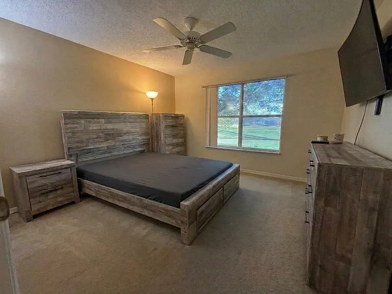 2487 Saint Augustine Blvd — Photo 17