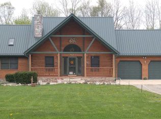 59312 Mayflower Rd, South Bend, IN 46619