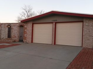 11660 Cedar Crest Dr, El Paso, TX 79936