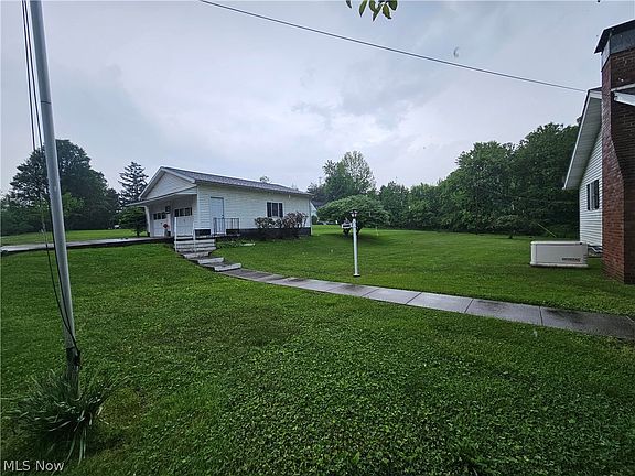 5th image of 83 Morrison Ln