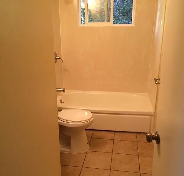 7942 Ney Ave — Photo 11