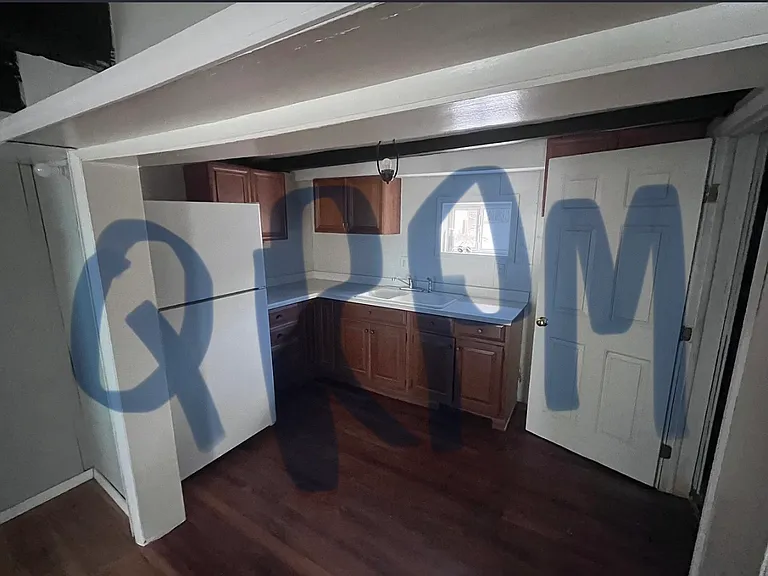 309 S Maple Ave — Photo 6