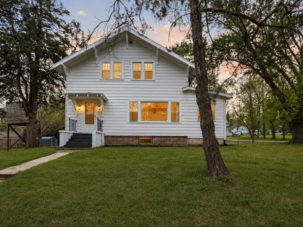 2903 S Caroline St, Orfordville, WI 53576