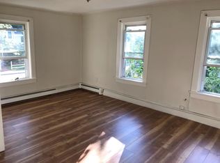 30 Maple St APT 2, Essex Junction, VT 05452