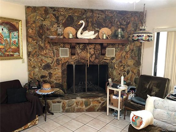 5th image of 1224 N Lombardo Ave