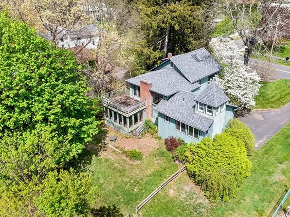 88 Woodbridge St, South Hadley, MA 01075