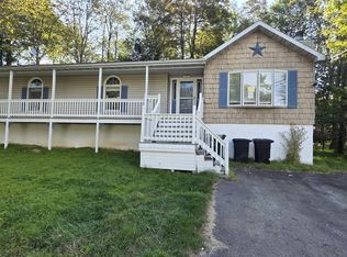 4714 Norwood Ln, Tobyhanna, PA