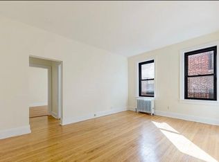 483 Ocean Pkwy APT 2C, Brooklyn, NY 11218