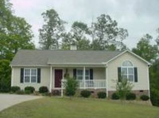 401 Black Forest Dr, Clayton, NC 27527