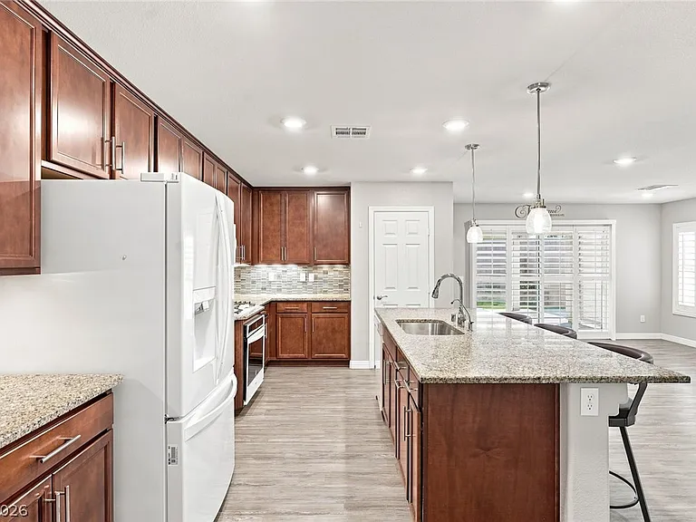 1525 Deep Valley Ave — Photo 21